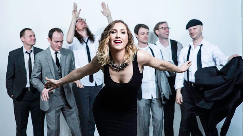 Stars in the Park: The Right Now